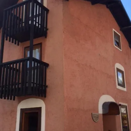Cosy, 100m Des Pistes Et Commerces, 4 Pers, 30m², Parking, Balcon Plein Sud - Fr-1-445-202 *