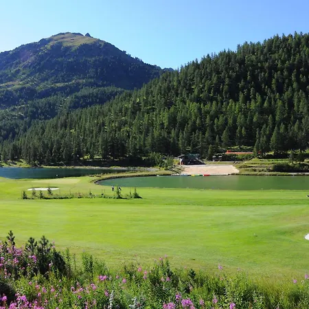 Cosy, 100m Des Pistes Et Commerces, 4 Pers, 30m², Parking, Balcon Plein Sud - Fr-1-445-202 Apartment