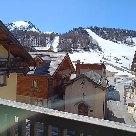 Cosy, 100m Des Pistes Et Commerces, 4 Pers, 30m², Parking, Balcon Plein Sud - Fr-1-445-202 *