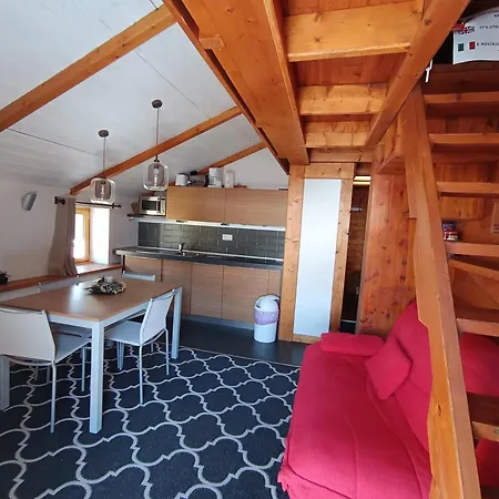 Cosy, 100m Des Pistes Et Commerces, 4 Pers, 30m², Parking, Balcon Plein Sud - Fr-1-445-202 *